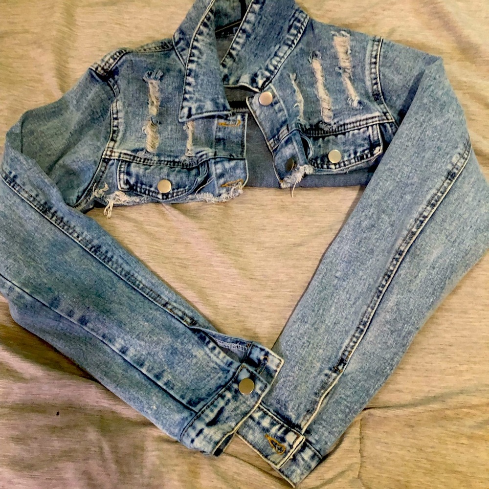 CROP JEAN JACK 😎❤️‍🔥